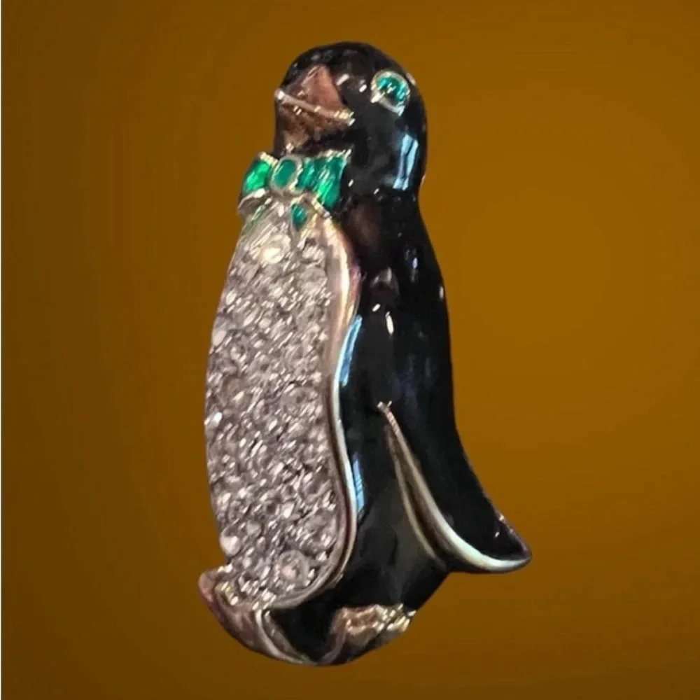 Carolee Vintage Penguin Brooch